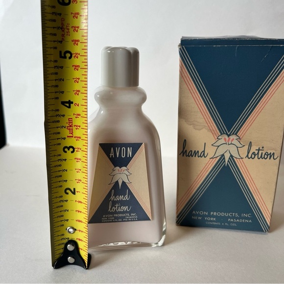 Vintage 1951 Avon Hand Lotion Glass Bottle Collectible ~RARE! - Picture 4 of 5